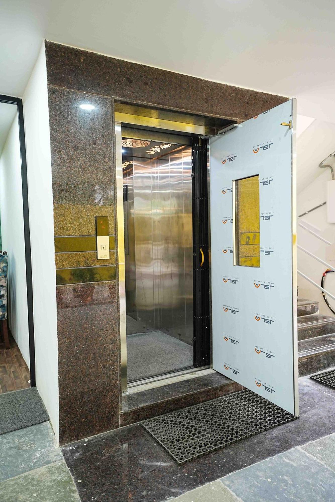 Yellow Bells Studios And Suites Gachibowli 외부 사진