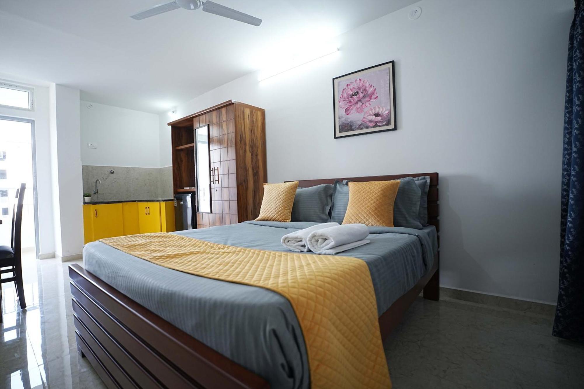 Yellow Bells Studios And Suites Gachibowli 외부 사진