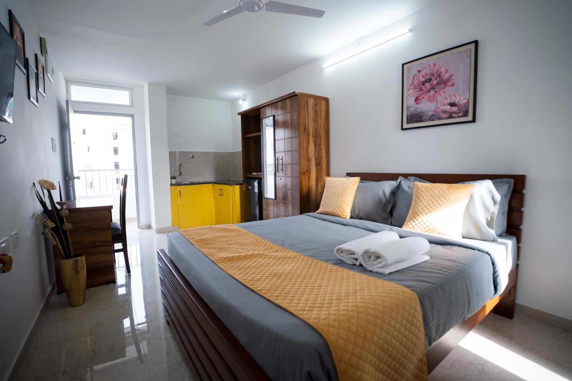 Yellow Bells Studios And Suites Gachibowli 외부 사진