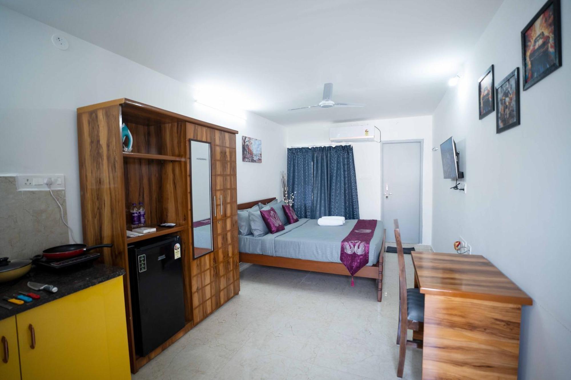 Yellow Bells Studios And Suites Gachibowli 외부 사진