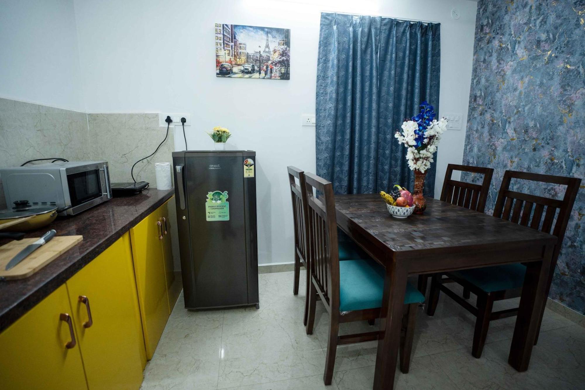 Yellow Bells Studios And Suites Gachibowli 외부 사진